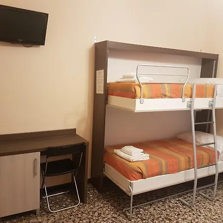 Le Tre Stazioni فندق جنوة