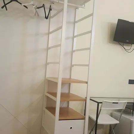 勒特瑞斯塔泽奥尼酒店 酒店 2*