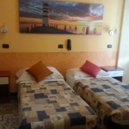 فندق Le Tre Stazioni 2*