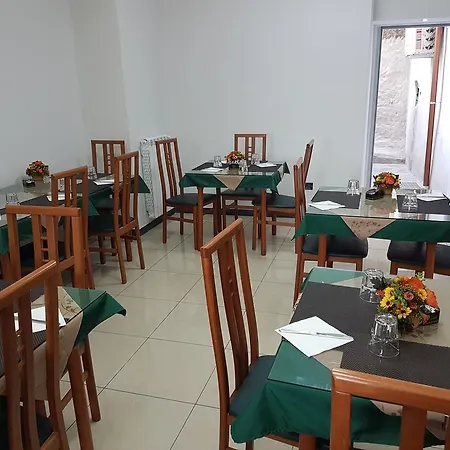 Le Tre Stazioni ג'נובה